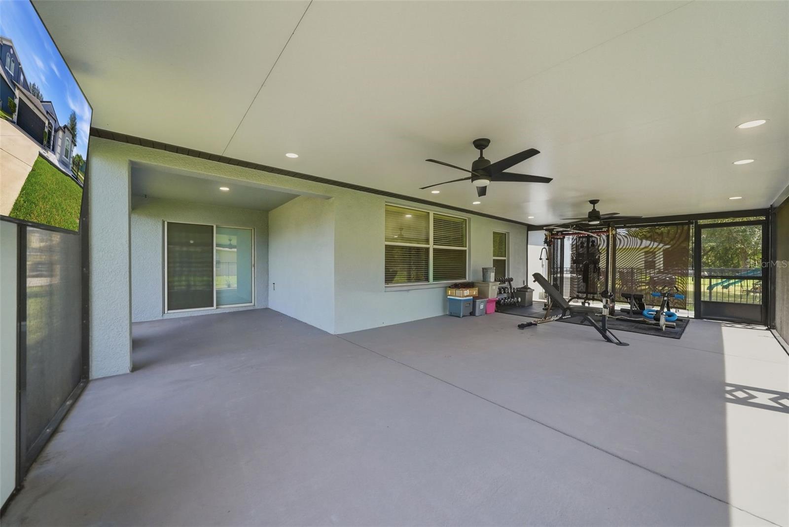 4037 Warwick Hills Dr Property Photo 23