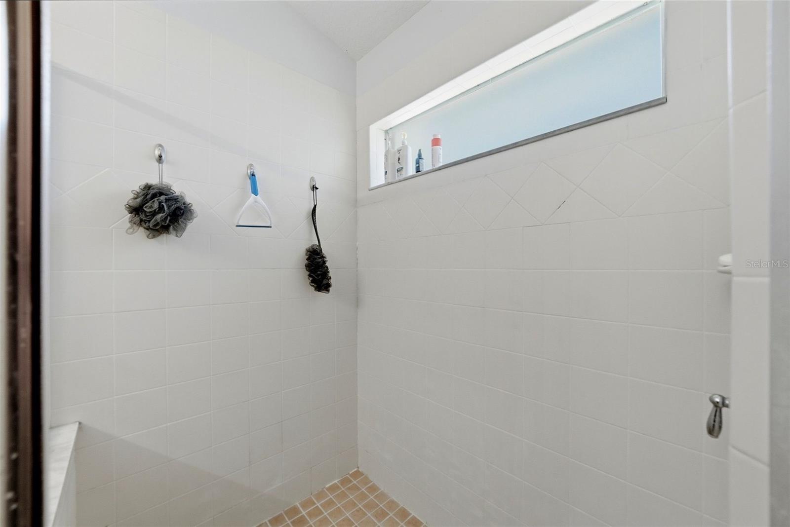 4037 Warwick Hills Dr Property Photo 40