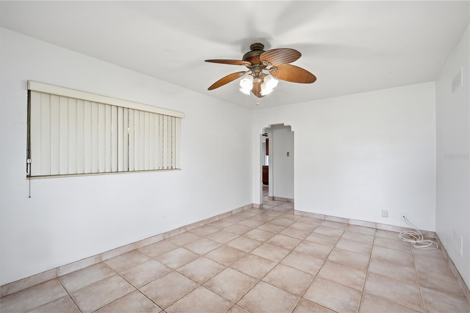 3106 W Braddock St Property Photo 4
