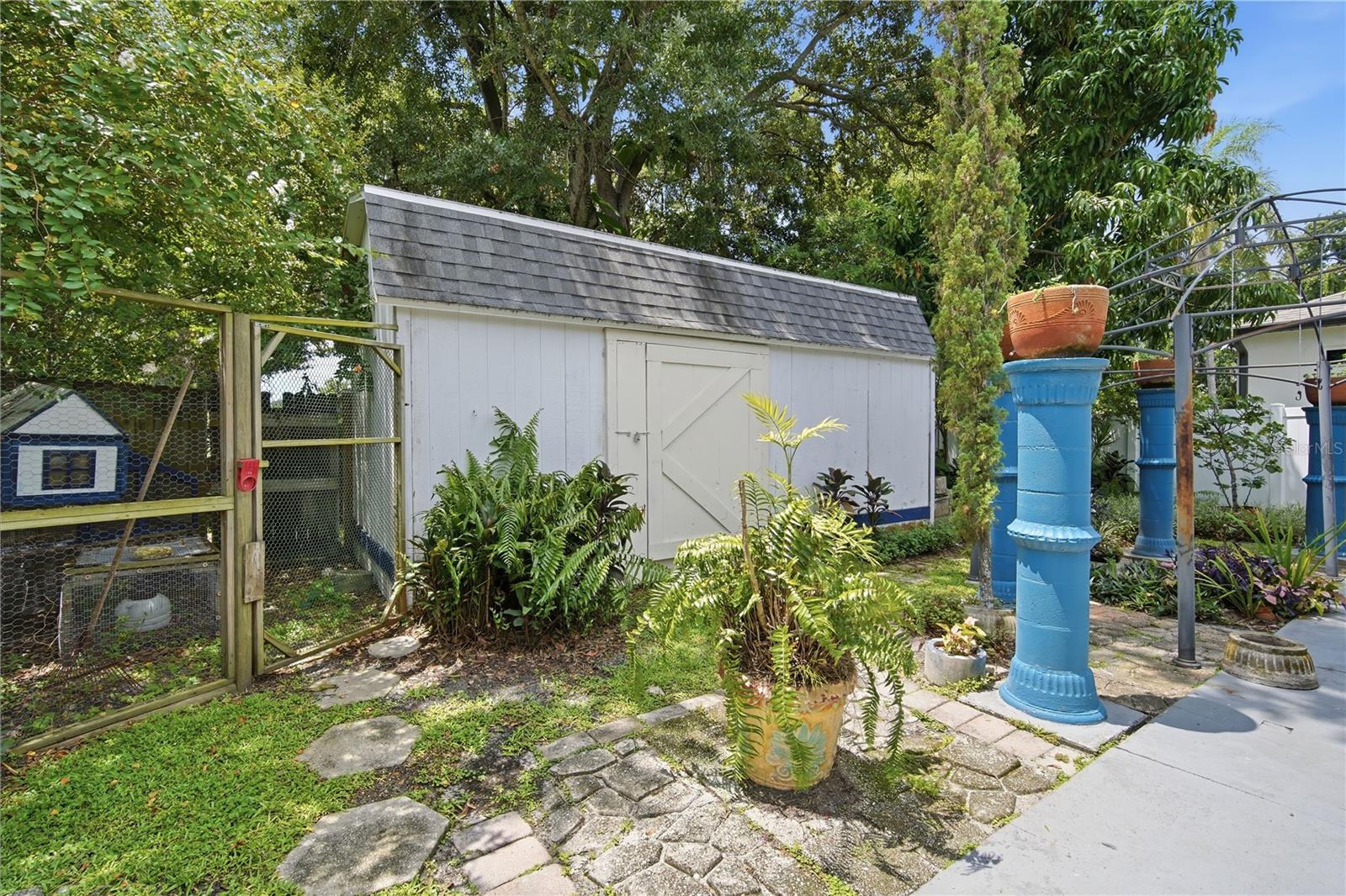 3106 W Braddock St Property Photo 17