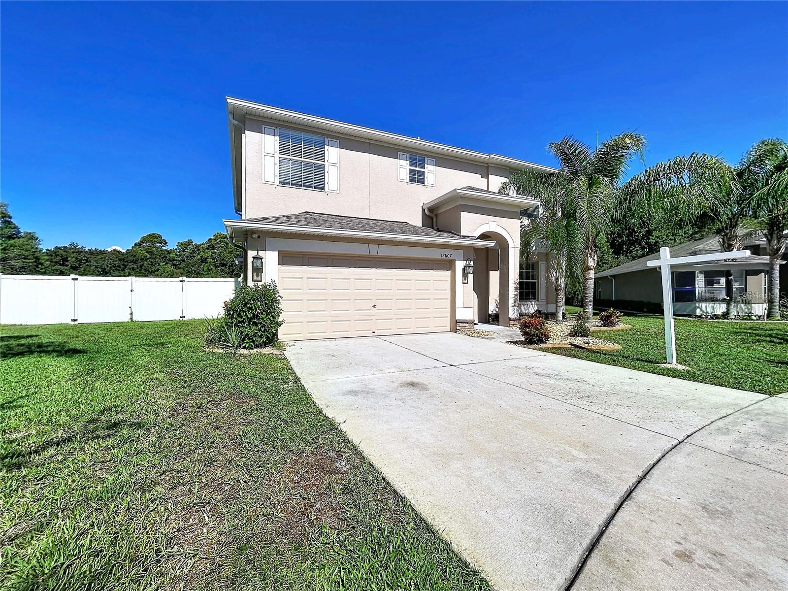 18607 Briar Oaks Dr Property Photo 5