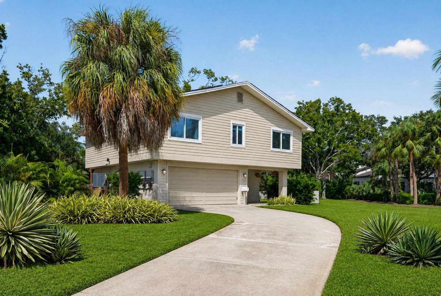 1300 Pleasant Way S Property Photo 1