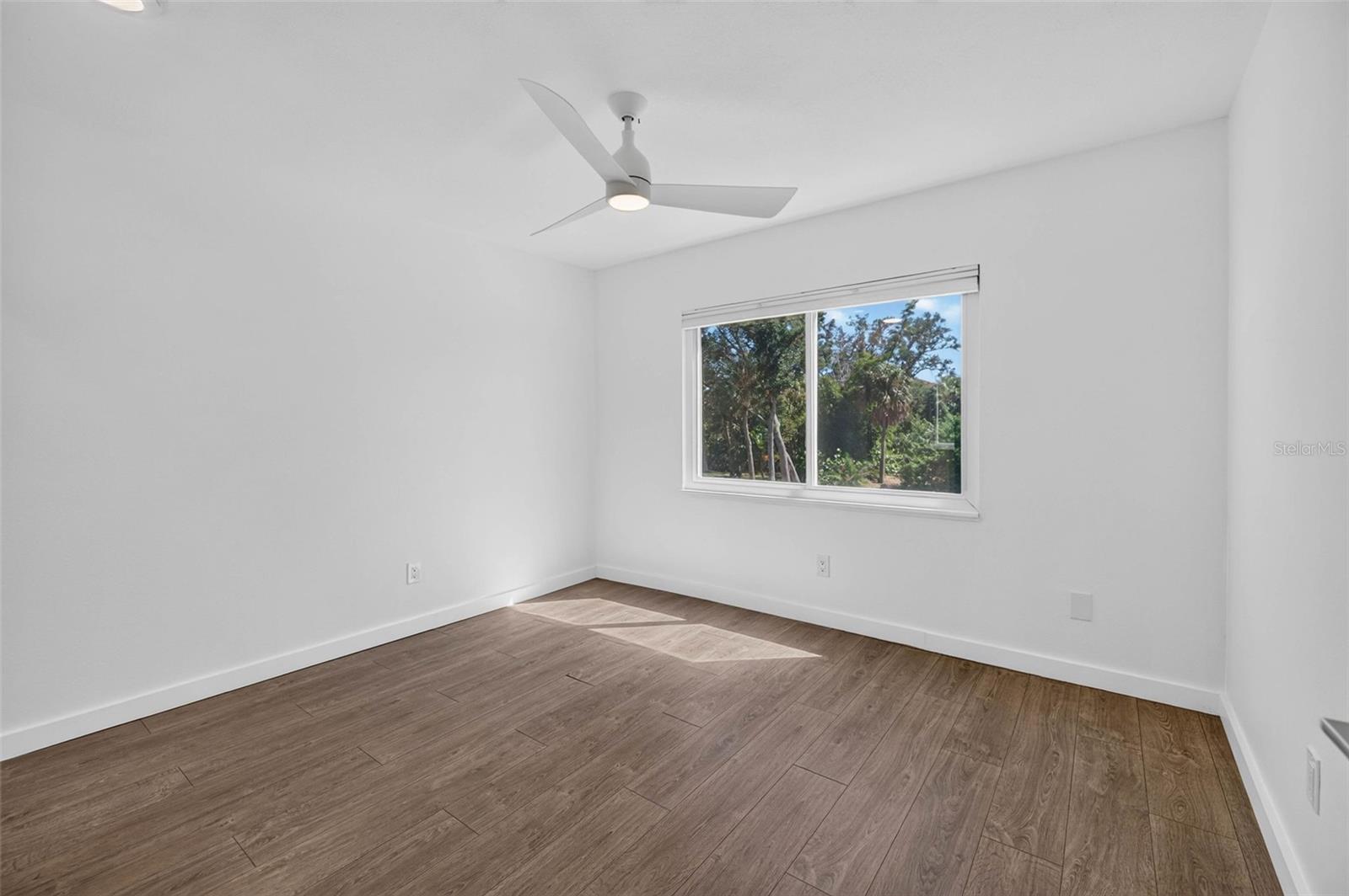 1300 Pleasant Way S Property Photo 28