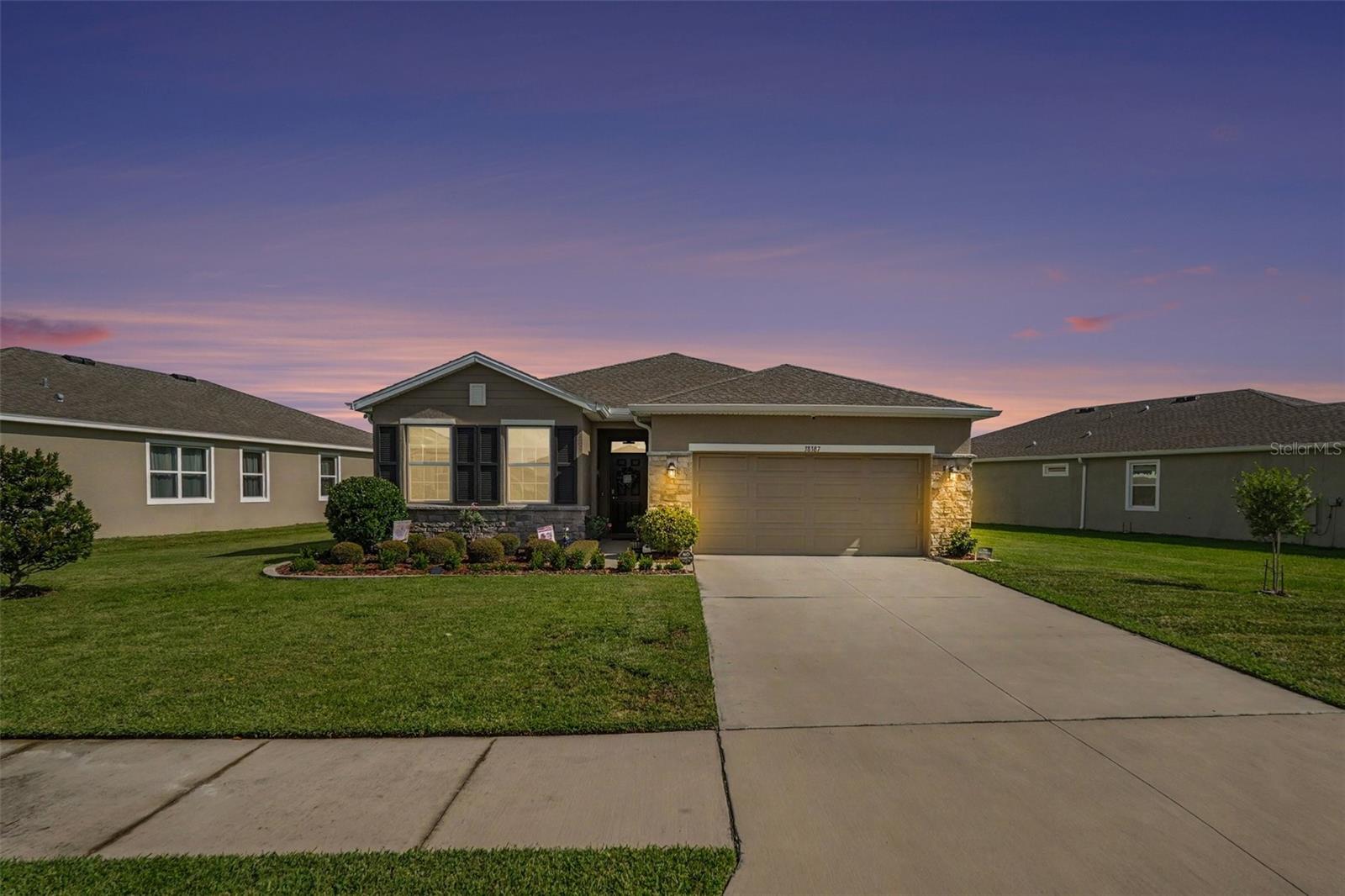38387 Springhead Ln Property Photo 1