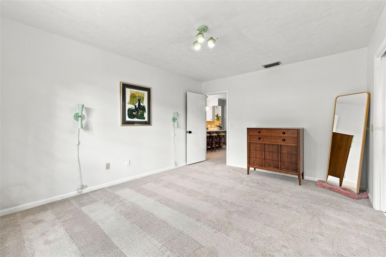 216 Amana Ave Property Photo 16
