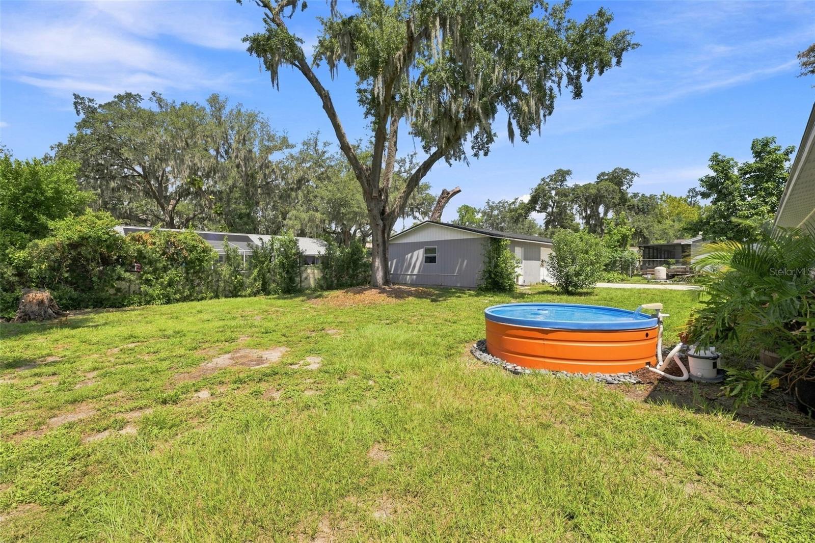 216 Amana Ave Property Photo 33