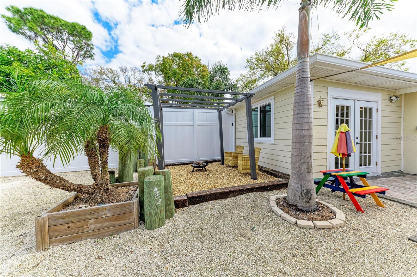 4617 Ardale St Property Photo 31
