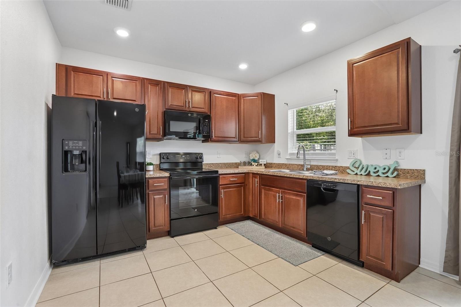 7429 Mohawk Trail Property Photo 8
