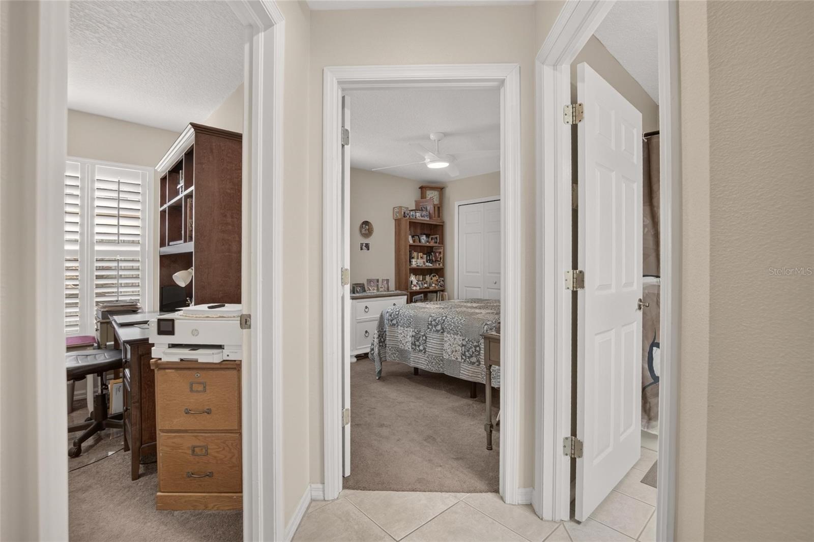 5848 Meadowpark Pl Property Photo 12