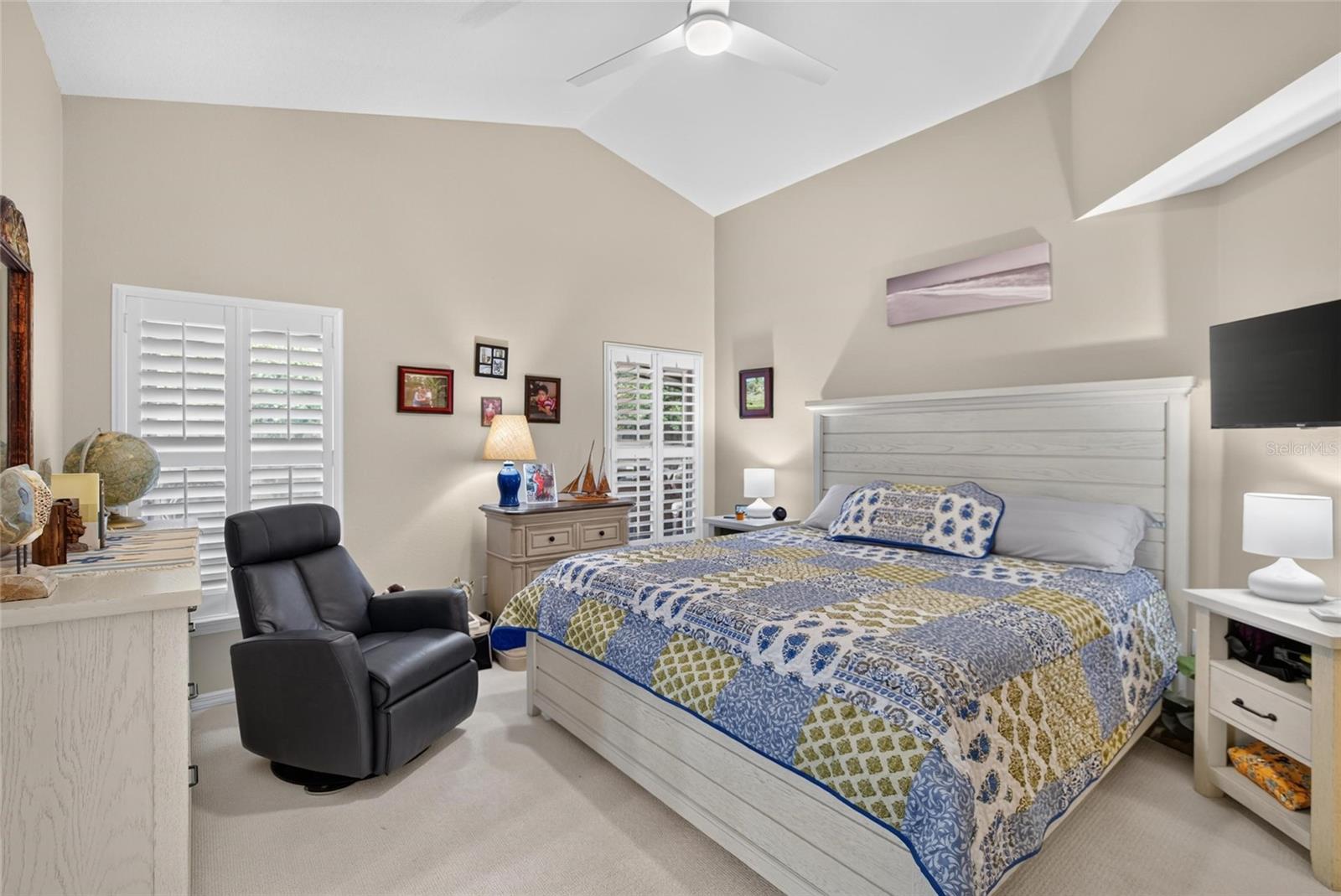 5848 Meadowpark Pl Property Photo 20