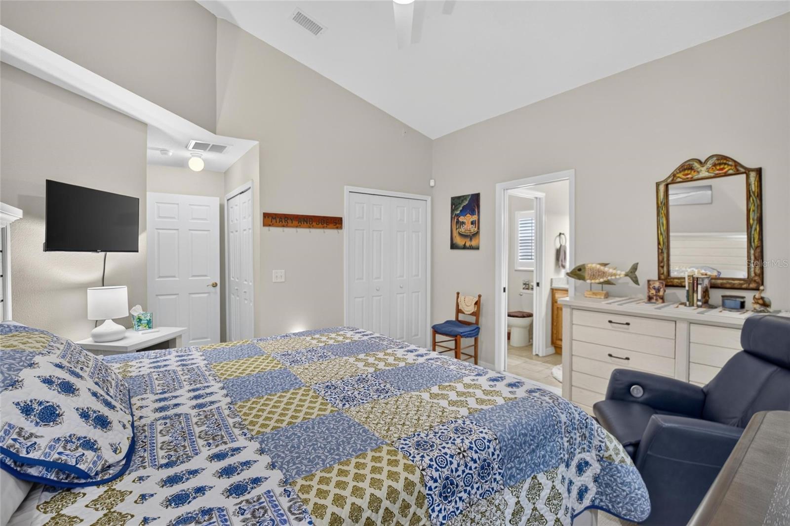 5848 Meadowpark Pl Property Photo 21