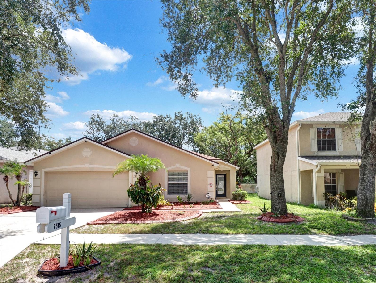7515 Terrace River Dr Property Photo 1