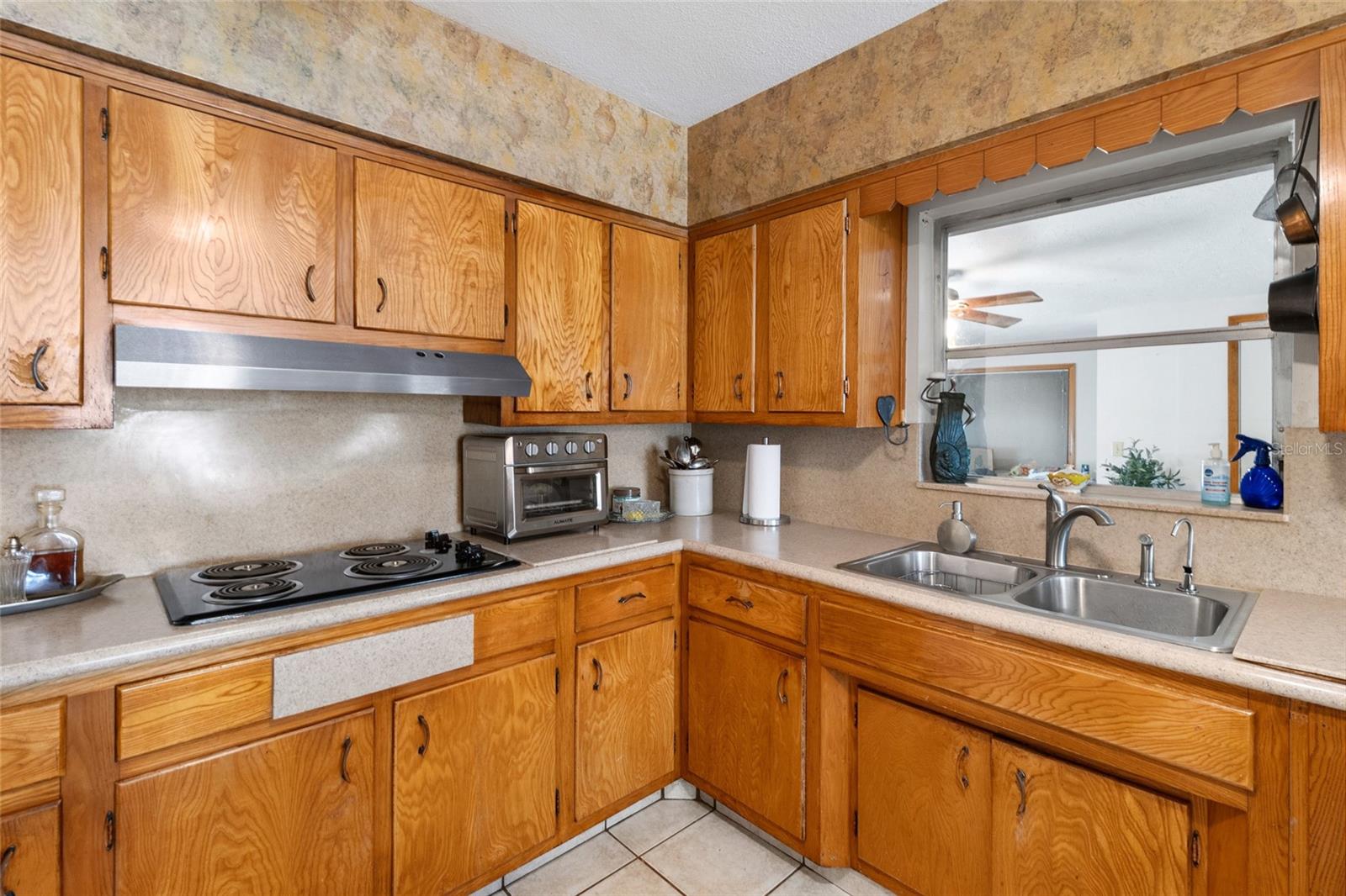3000 Ponce De Leon Way S Property Photo 17