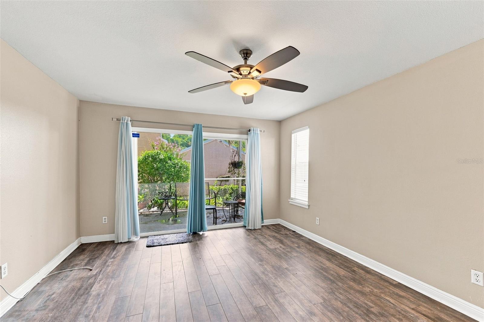 13017 Lorna Pl Property Photo 13