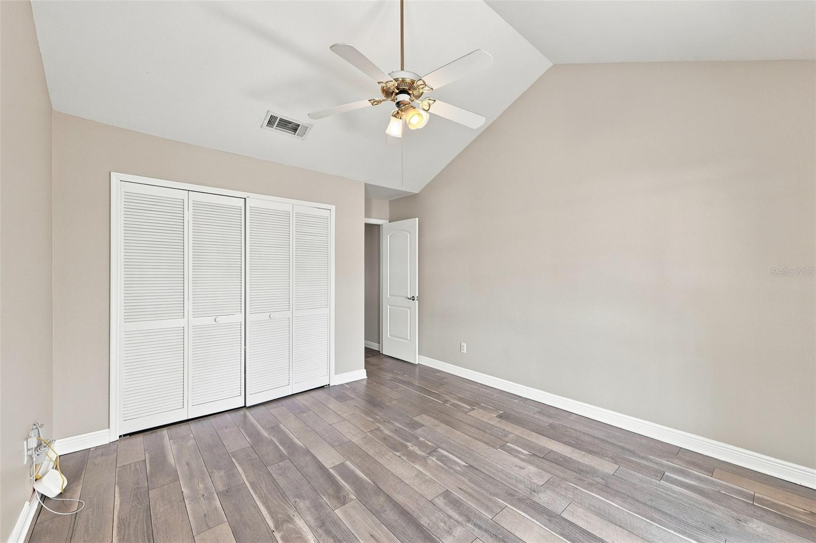 13017 Lorna Pl Property Photo 22