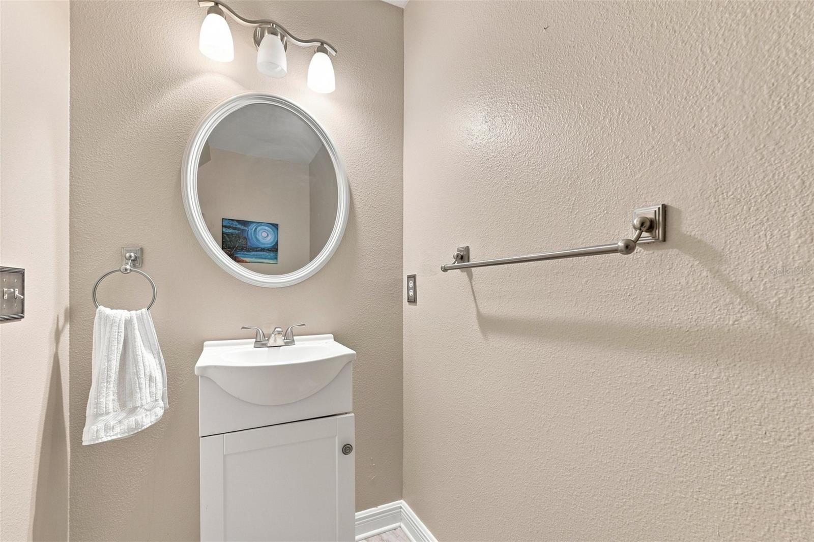 13017 Lorna Pl Property Photo 27