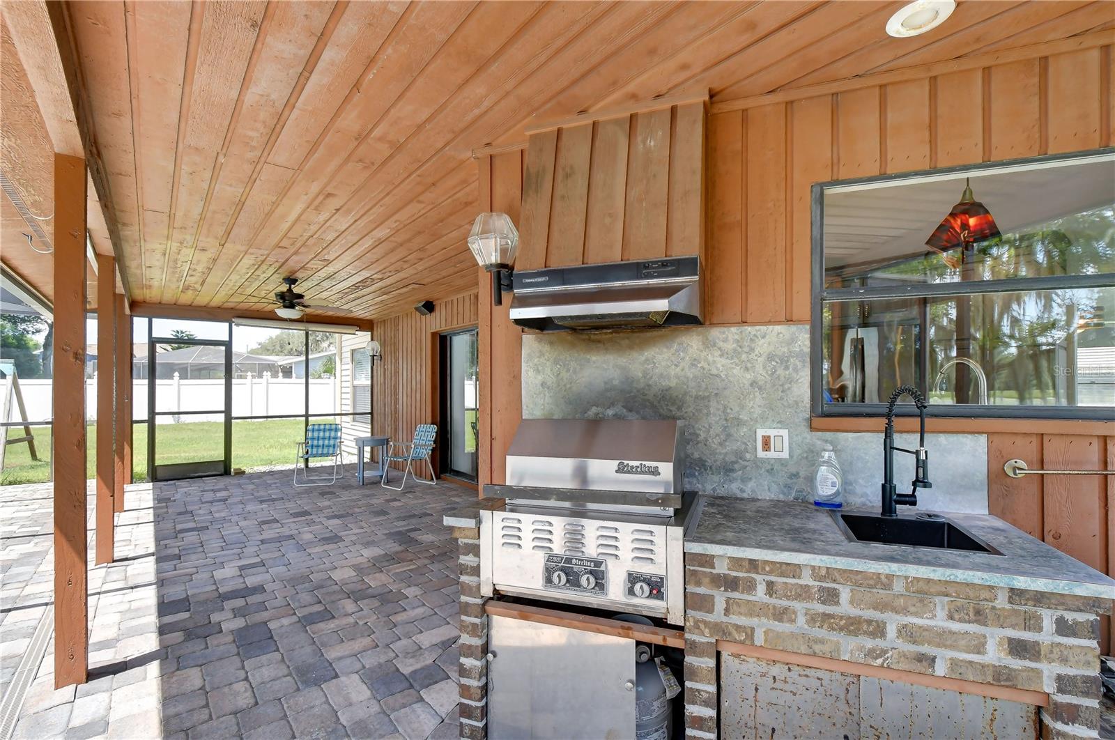 1224 Rainbrook Cir Property Photo 34
