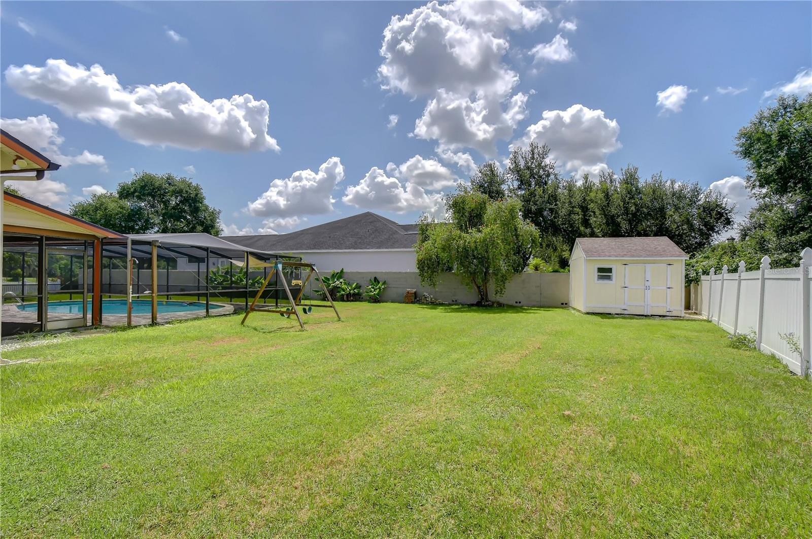 1224 Rainbrook Cir Property Photo 40