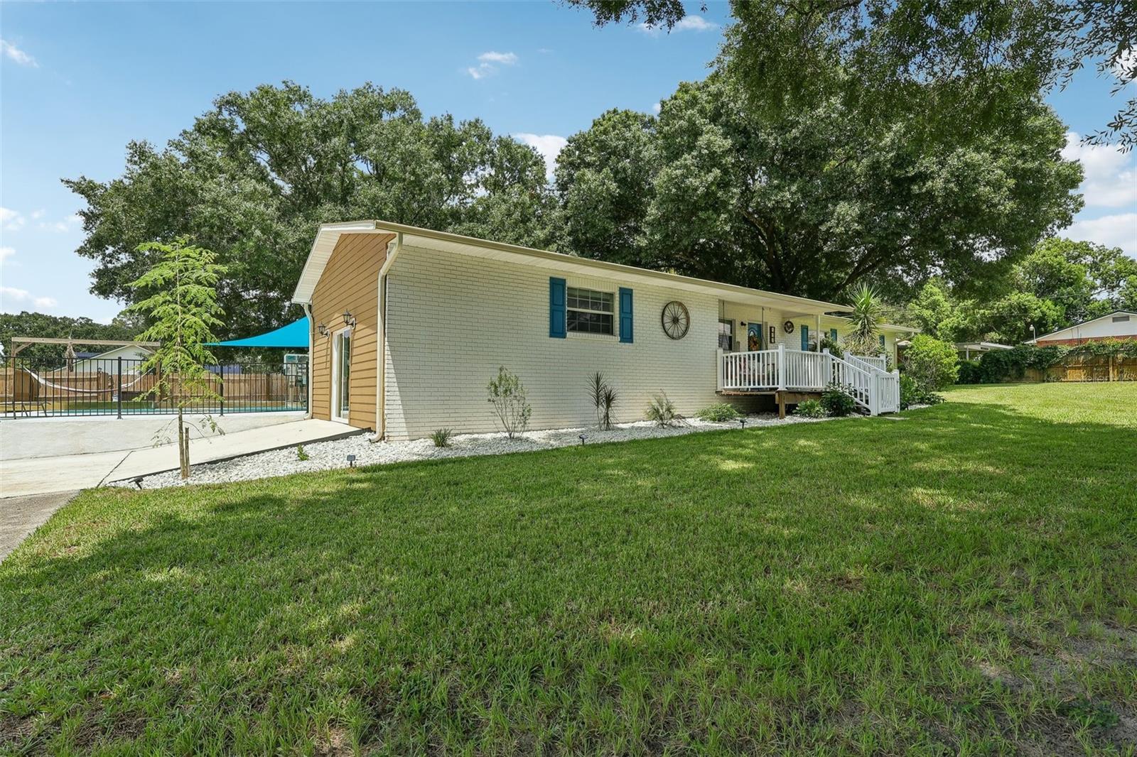8904 Clayton Ln Property Photo 5