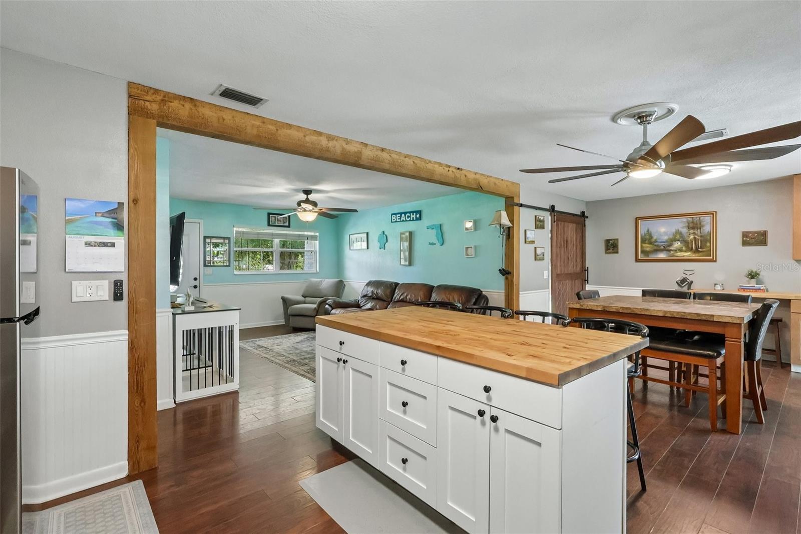 8904 Clayton Ln Property Photo 14