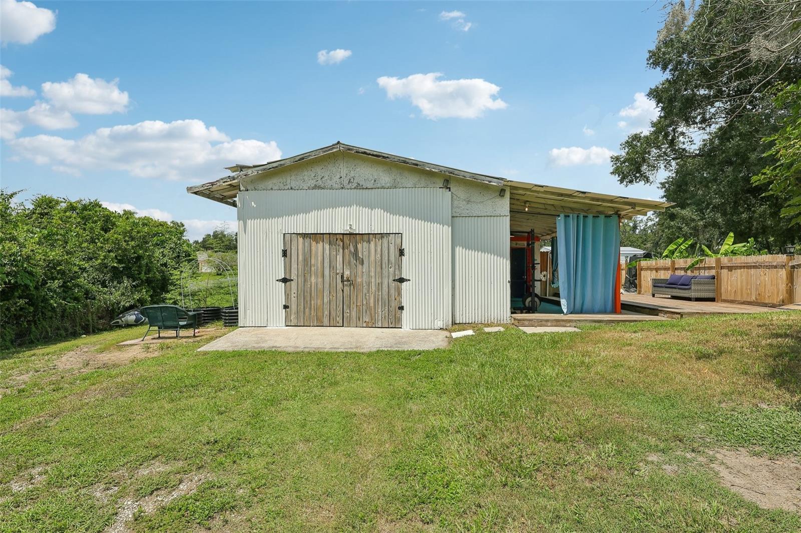 8904 Clayton Ln Property Photo 32