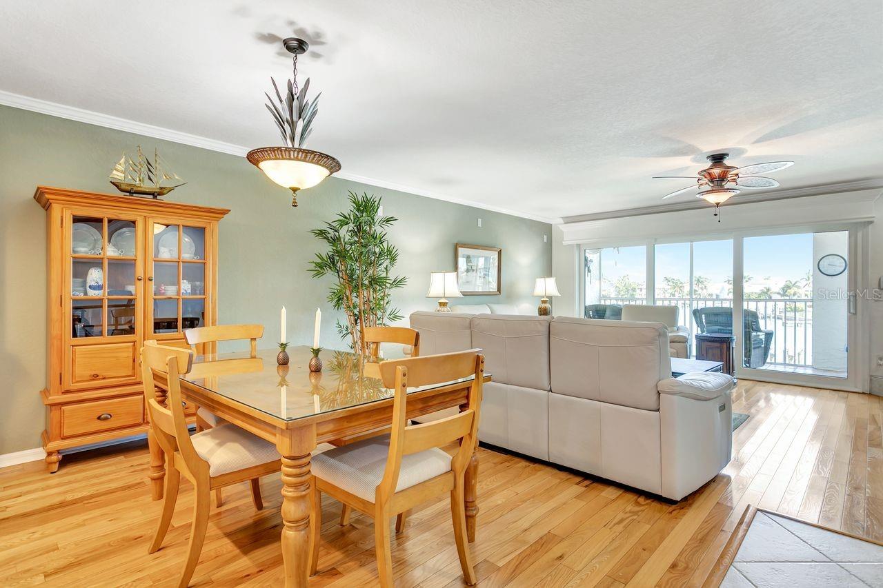 521 Pinellas Bayway S #105 Property Photo 15