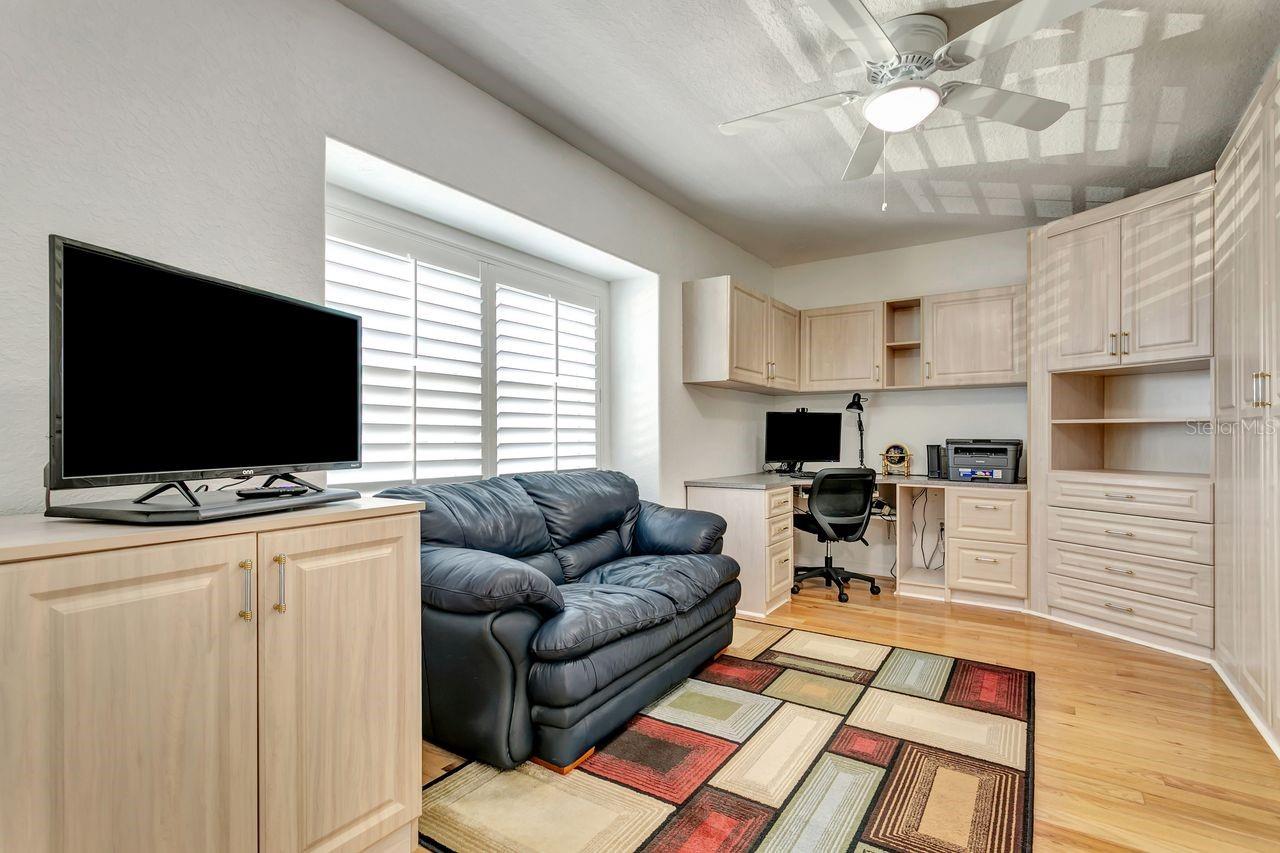 521 Pinellas Bayway S #105 Property Photo 21