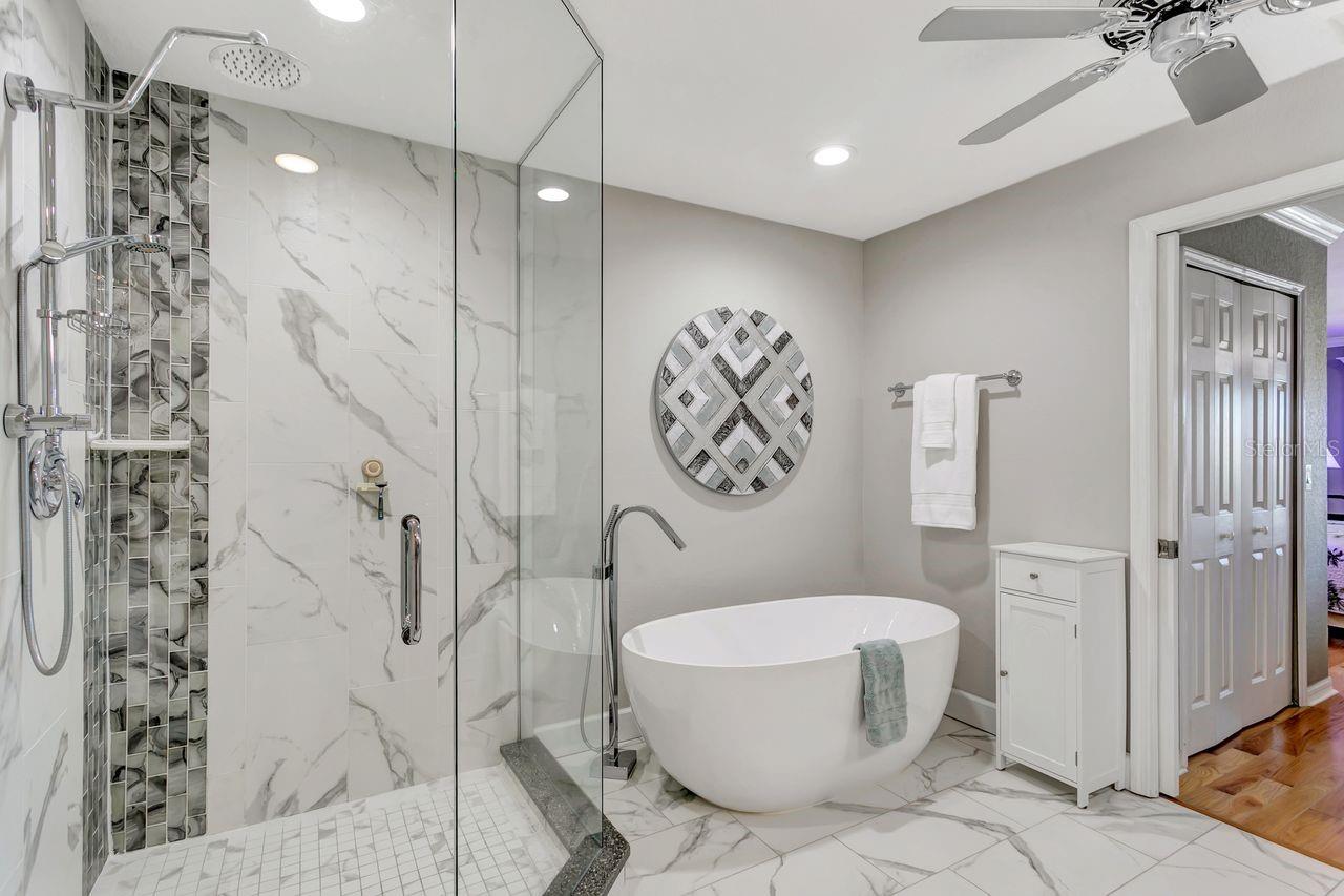 521 Pinellas Bayway S #105 Property Photo 30