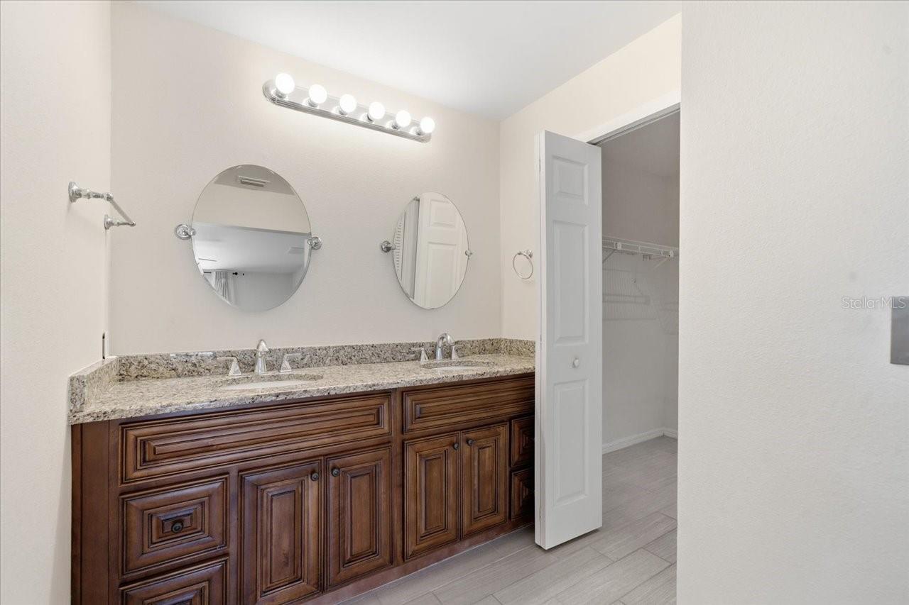 14105 Knottingsley Pl Property Photo 14