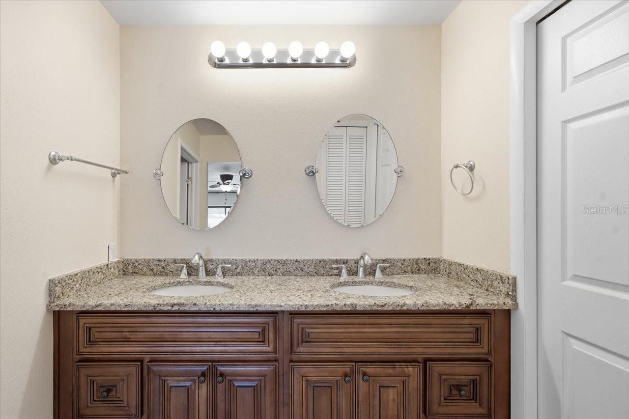 14105 Knottingsley Pl Property Photo 15
