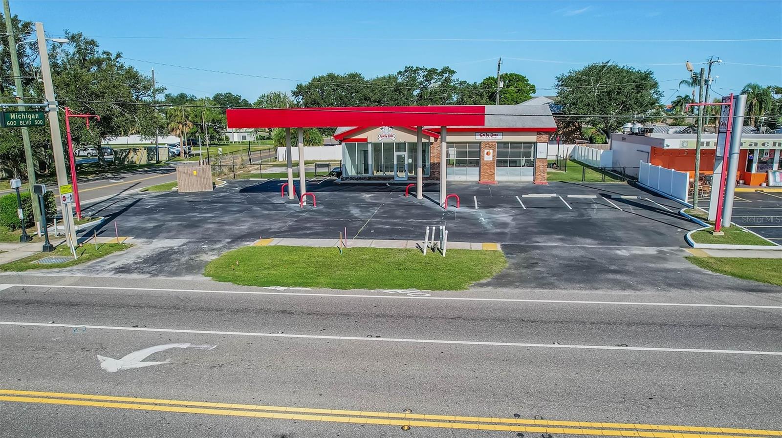 2000 BAYSHORE BLVD Property Photo 1