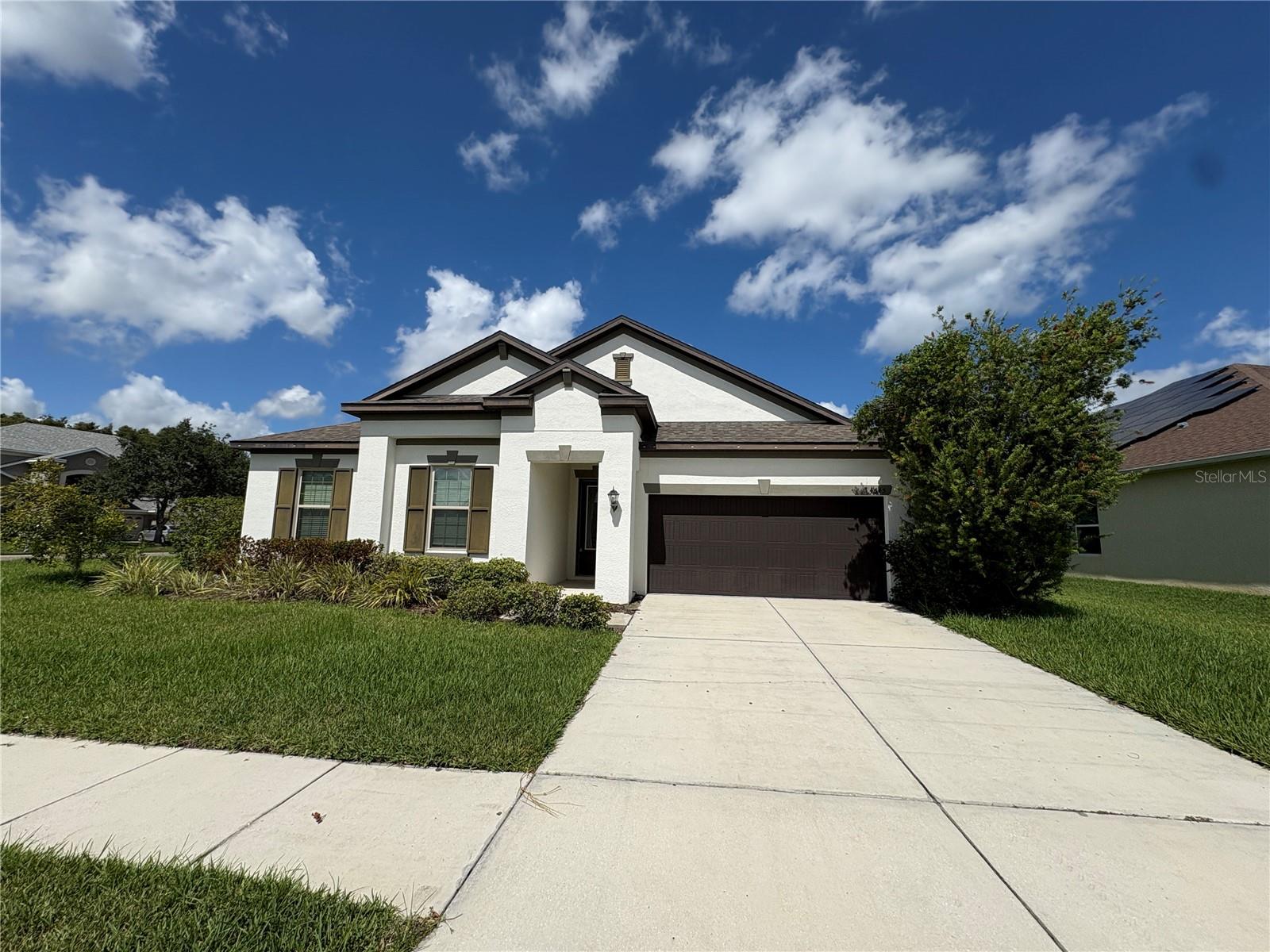4645 BUTLER NATIONAL DR Property Photo 1