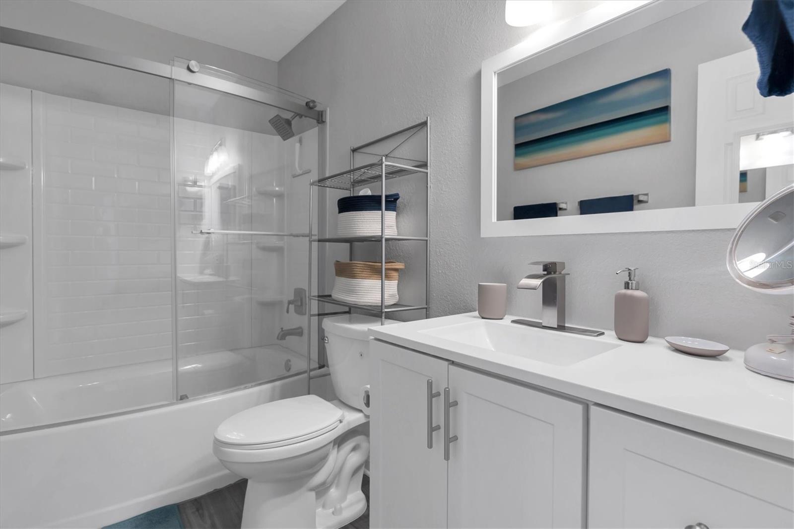 102 Pompano Dr Se #c Property Photo 17