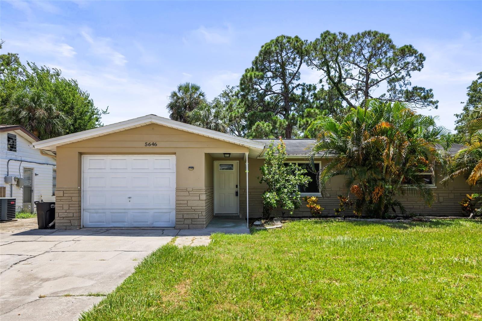 5646 Quist Dr Property Photo 1