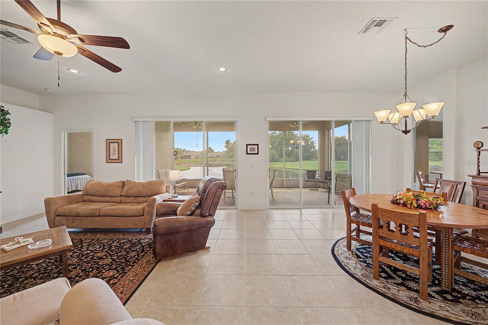 10231 Cleghorn Dr Property Photo 3