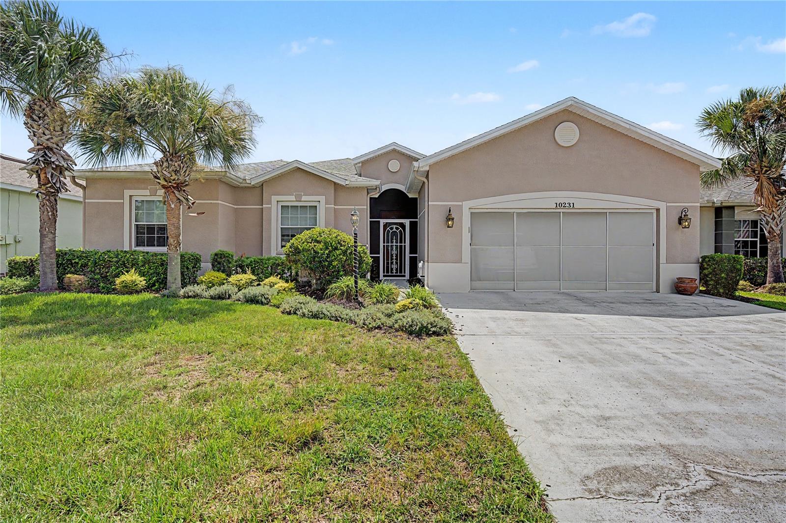 10231 Cleghorn Dr Property Photo 16
