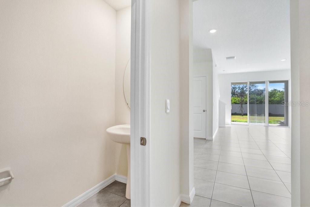 366 Mangrove Shade Cir Property Photo 9