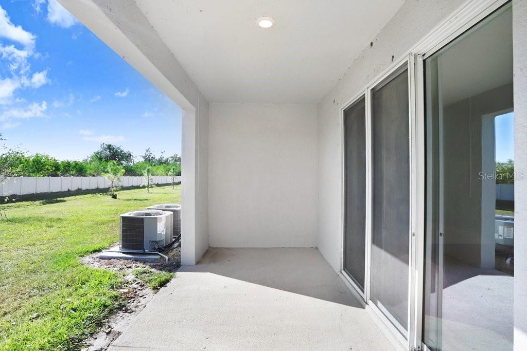 366 Mangrove Shade Cir Property Photo 20