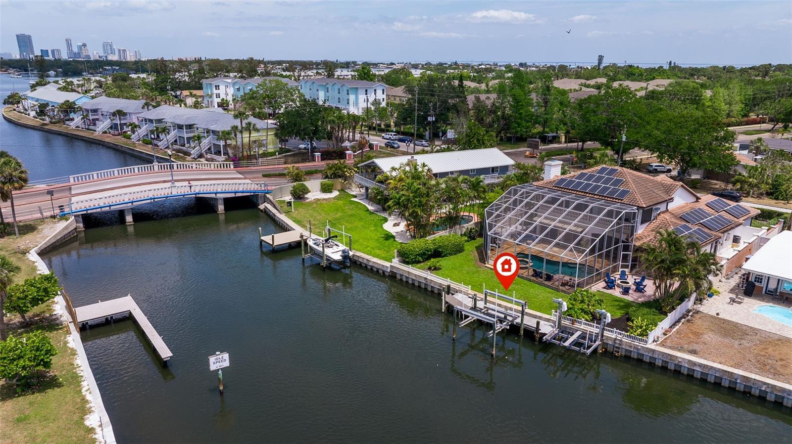 3931 Pompano Dr Se Property Photo 7