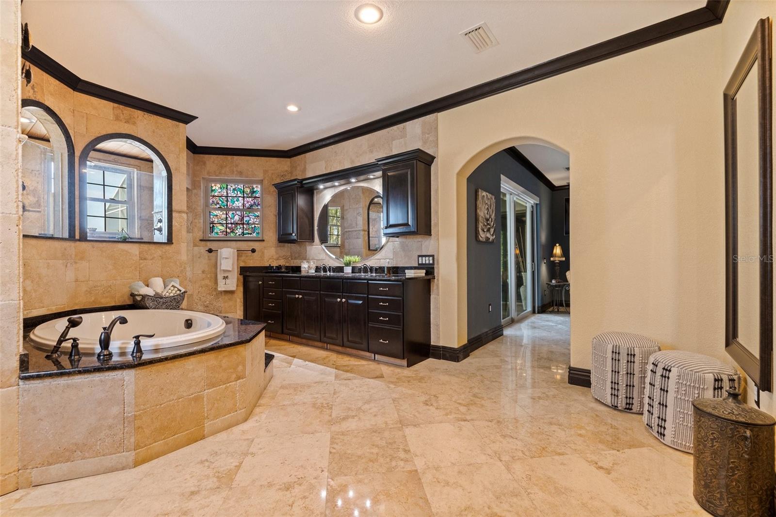 3931 Pompano Dr Se Property Photo 26