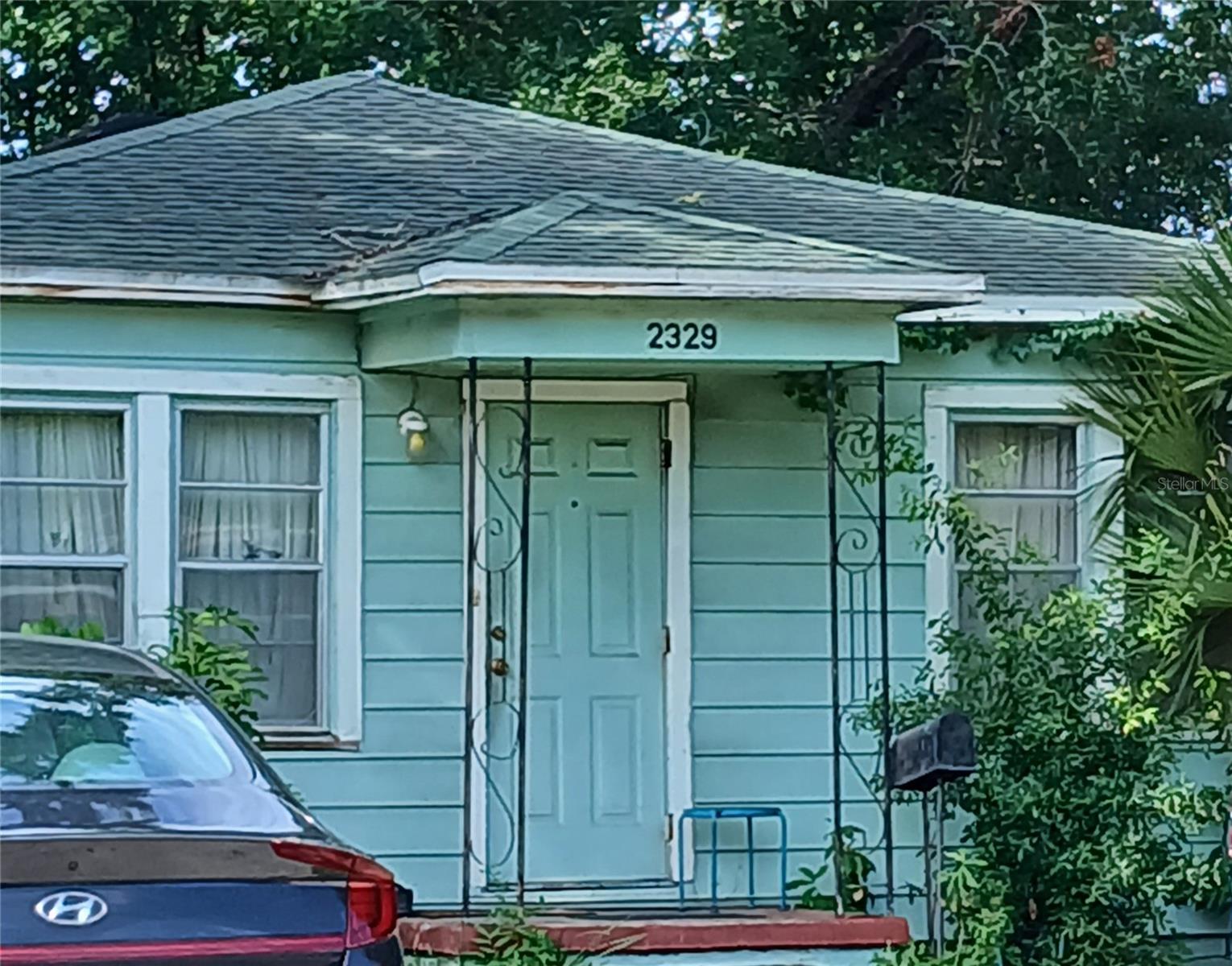 2329 15TH AVE S