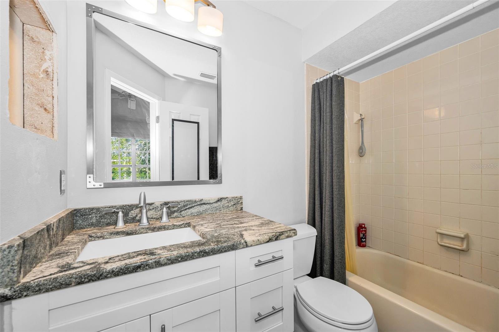 3403 W Wyoming Cir #3403 Property Photo 18