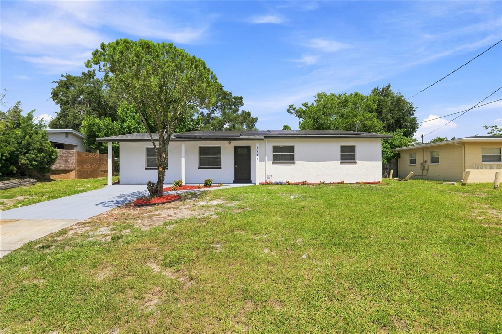 1916 Marvy Ave Property Photo 2