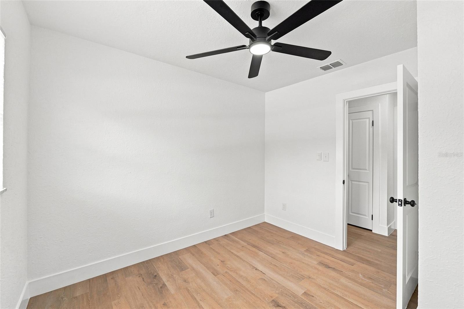 1916 Marvy Ave Property Photo 19