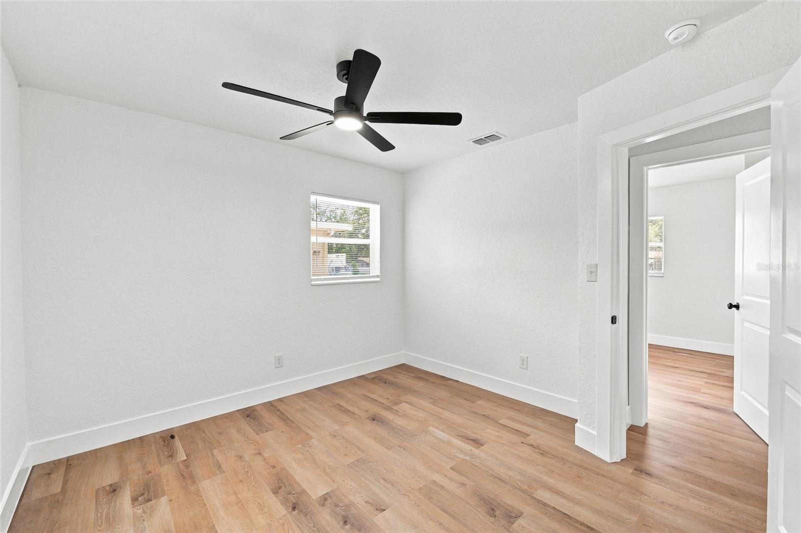 1916 Marvy Ave Property Photo 25