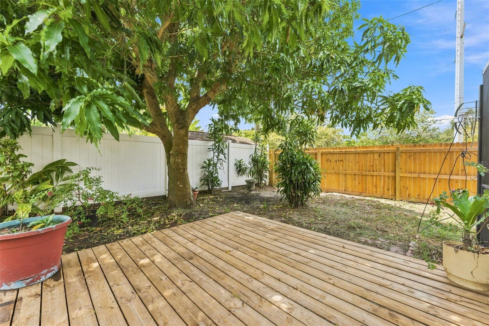 2202 Citrus Hill Ln Property Photo 32