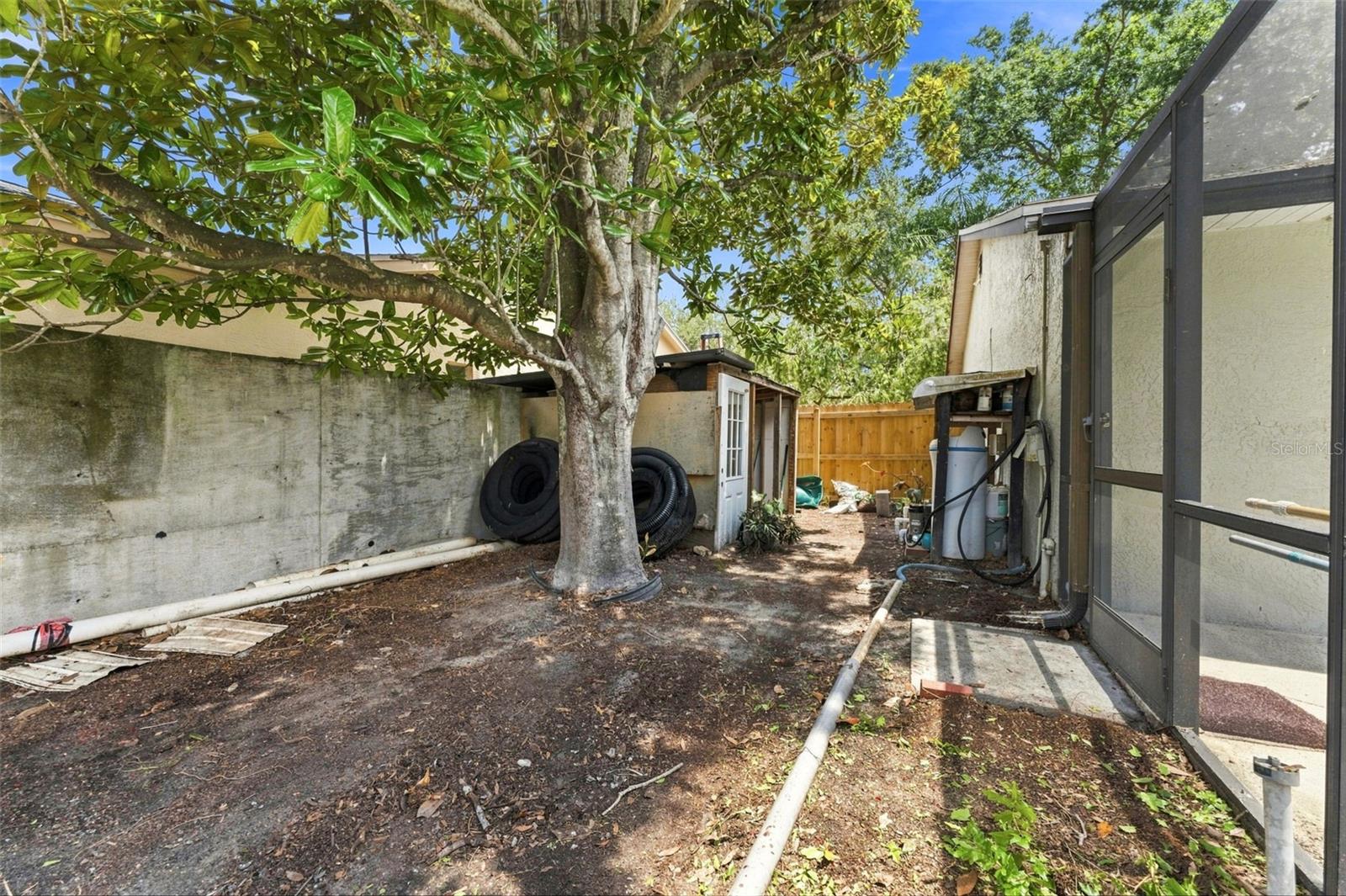 2202 Citrus Hill Ln Property Photo 36