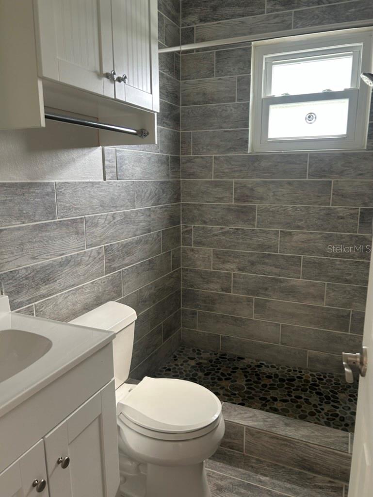 1424 Corey Way S Property Photo 8