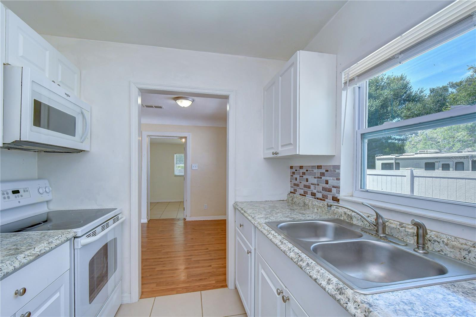 5634 9th Ave N Property Photo 13