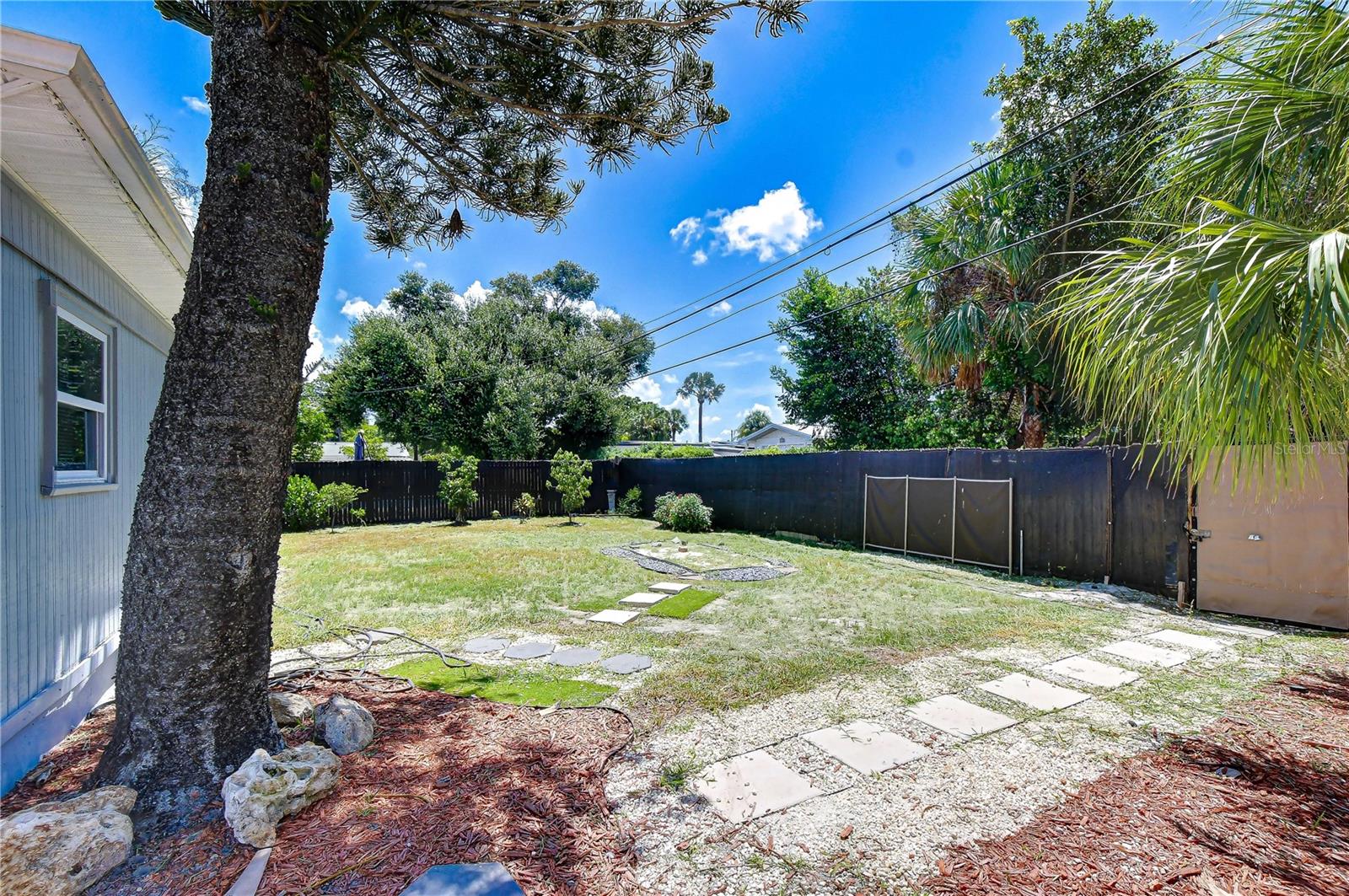 5634 9th Ave N Property Photo 33